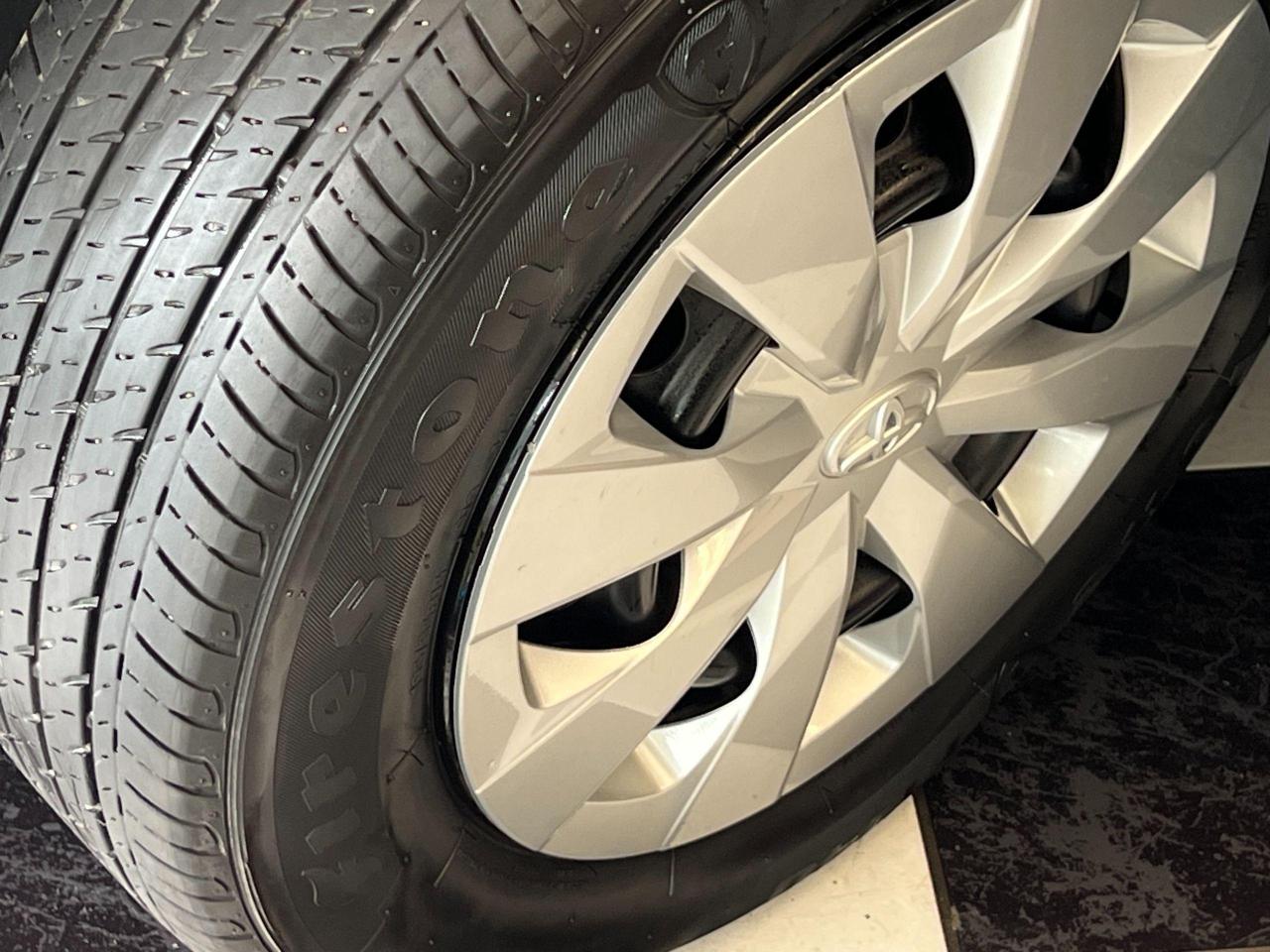 2020 Toyota Corolla L+Adaptive Cruise+LaneKeep+LED Lights+CLEAN CARFAX - Photo #12
