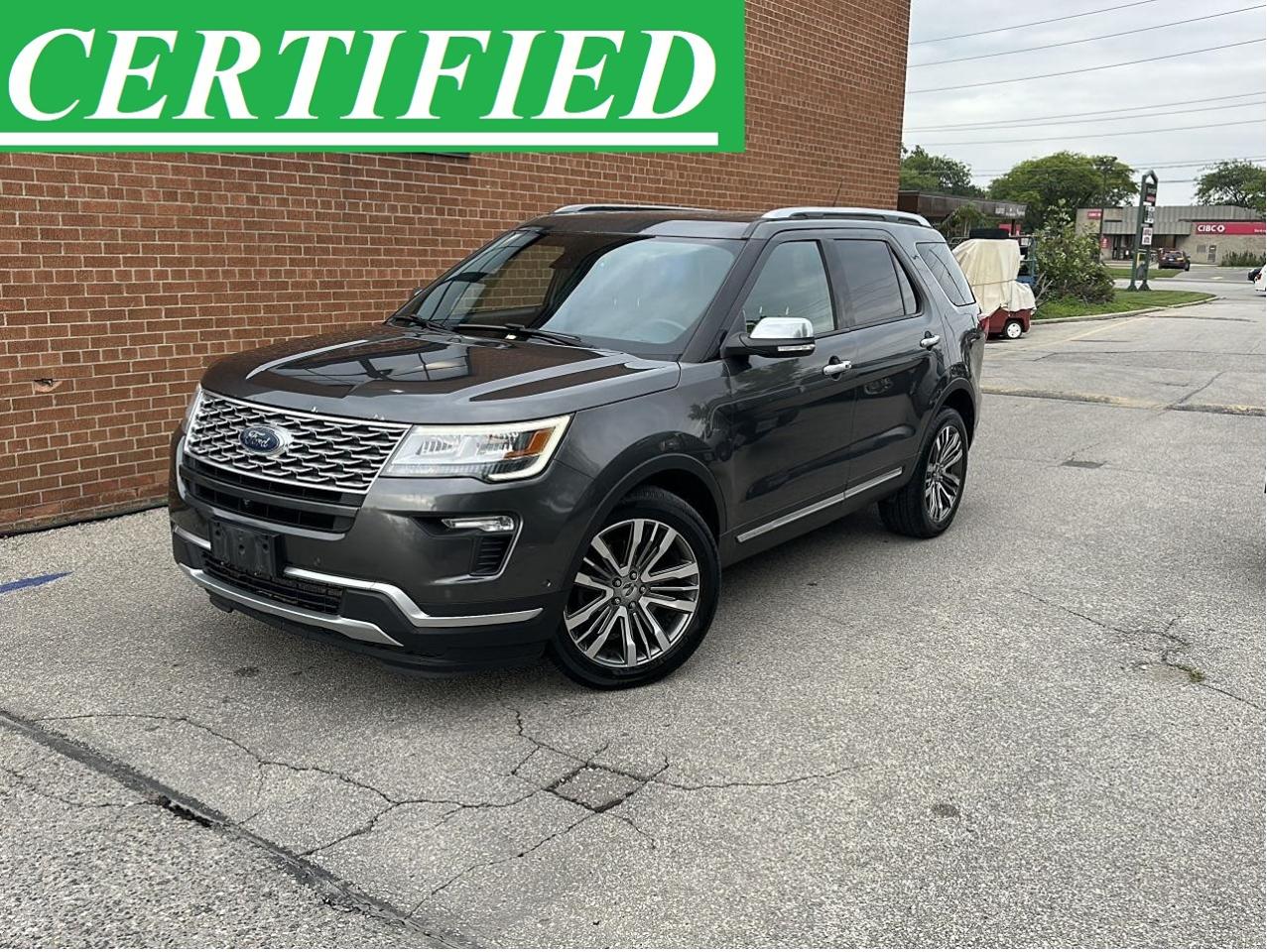 2018 Ford Explorer Platinum 7 Pass leather Pano Navigation - Photo #1