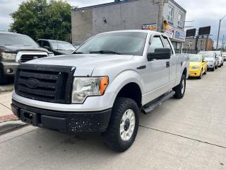 2011 Ford F-150 4WD SUPERCAB 145" XLT - Photo #2