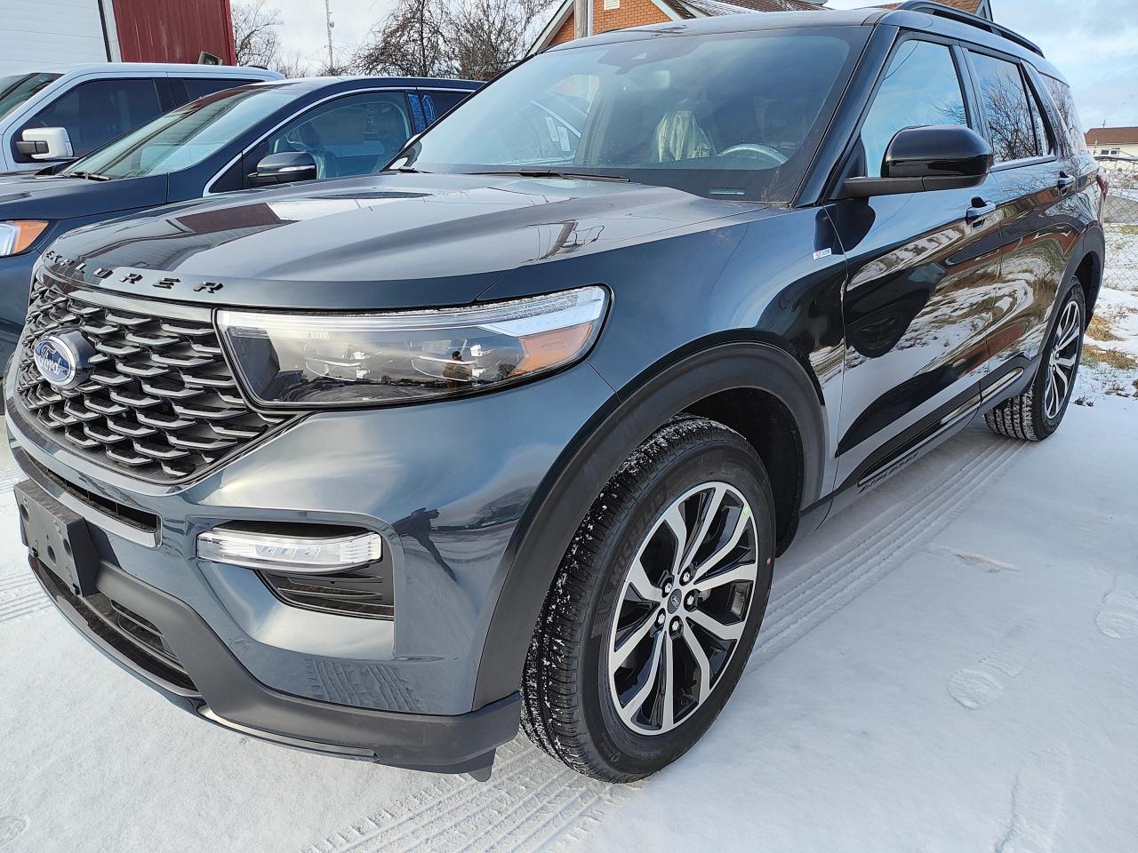 2023 Ford Explorer ST-Line