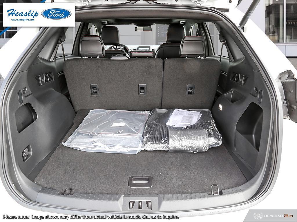 2024 Ford Edge ST Line Photo5