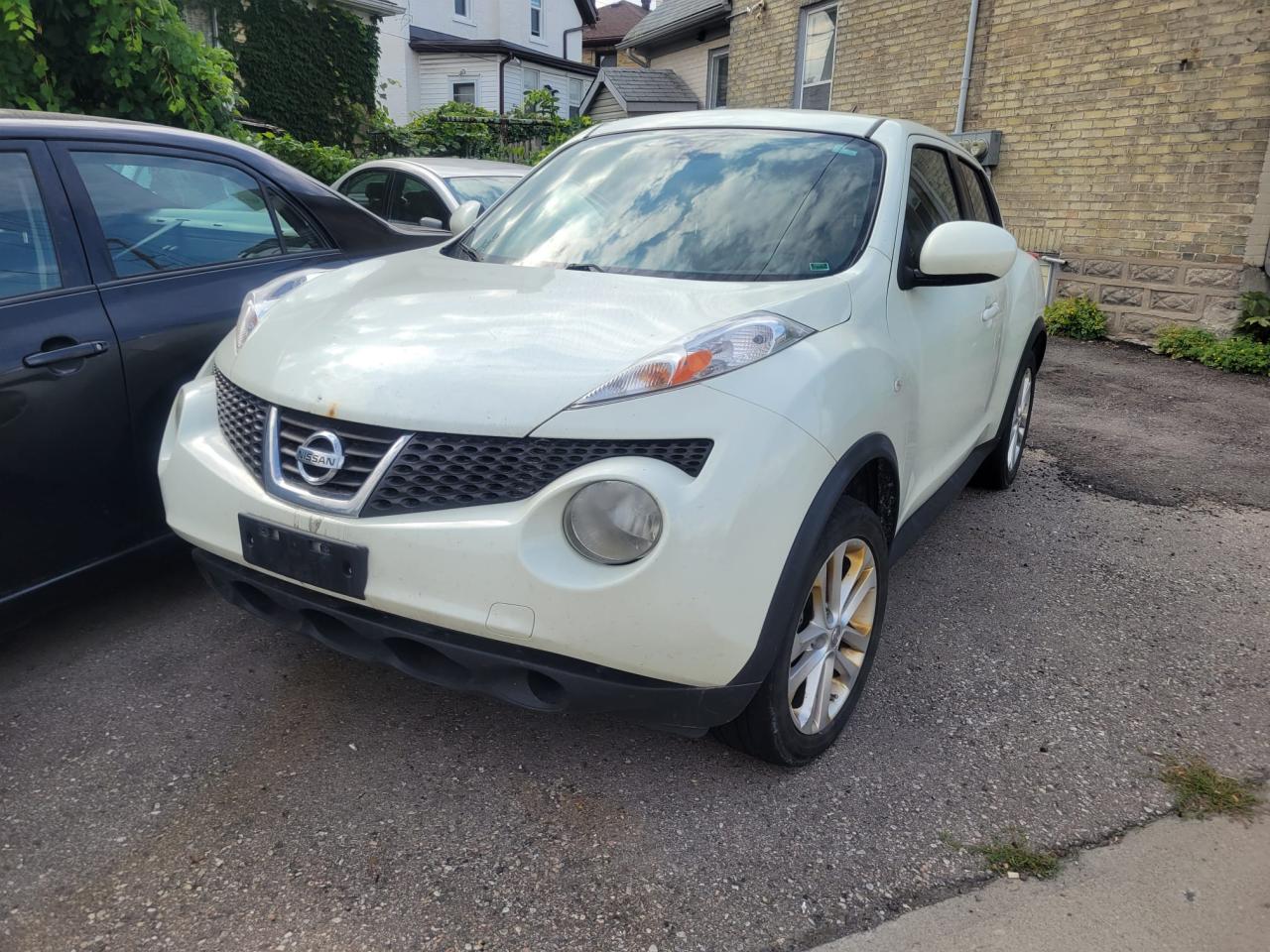 2011 Nissan Juke 5dr Wgn I4 CVT S AWD - Photo #1