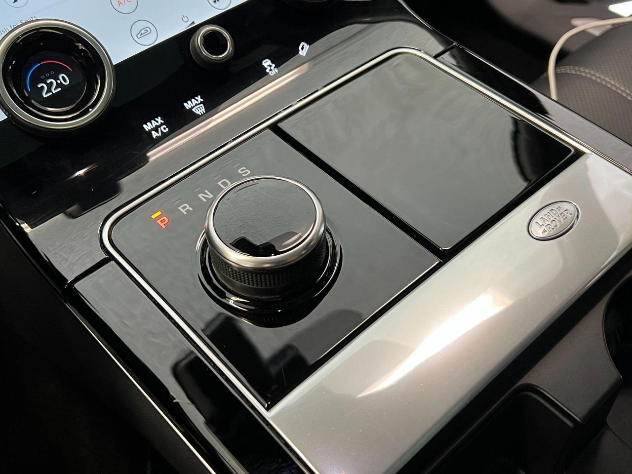 2020 Land Rover Range Rover Velar P300 R Dynamic S AWD+Adaptive Cruise+CLEAN CARFAX - Photo #60