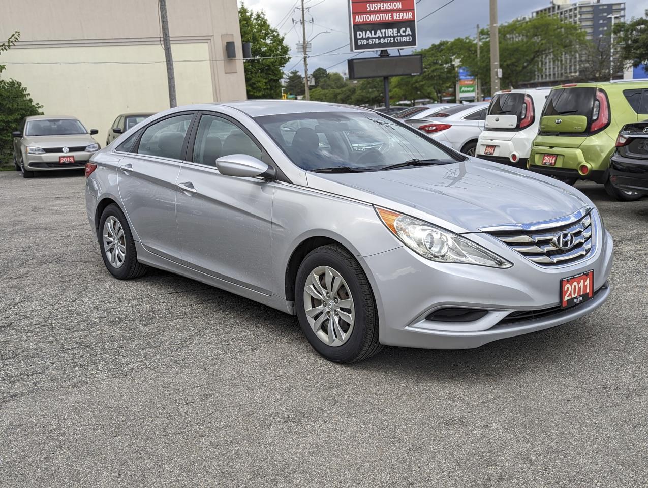 Used 2011 Hyundai Sonata GL for sale in Waterloo, ON