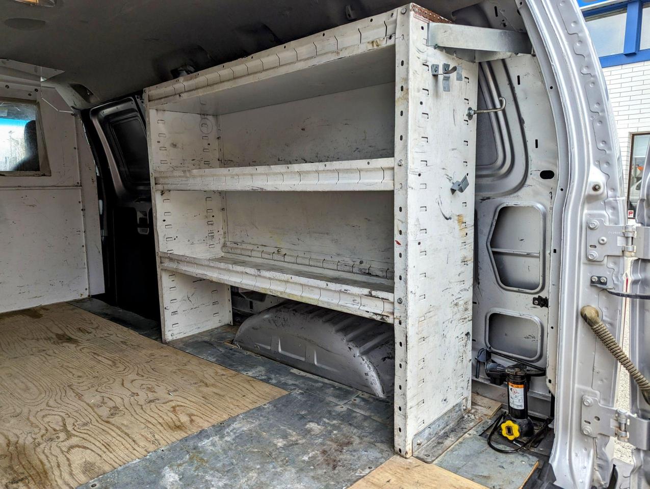 2014 Ford Econoline E-250 Cargo/Service Van - Photo #20