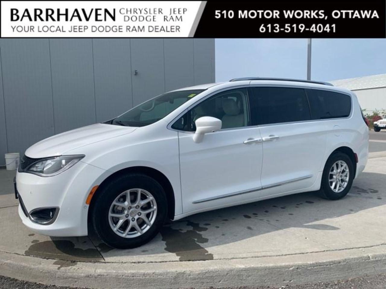 Used 2020 Chrysler Pacifica TOURING-L FWD for sale in Ottawa, ON
