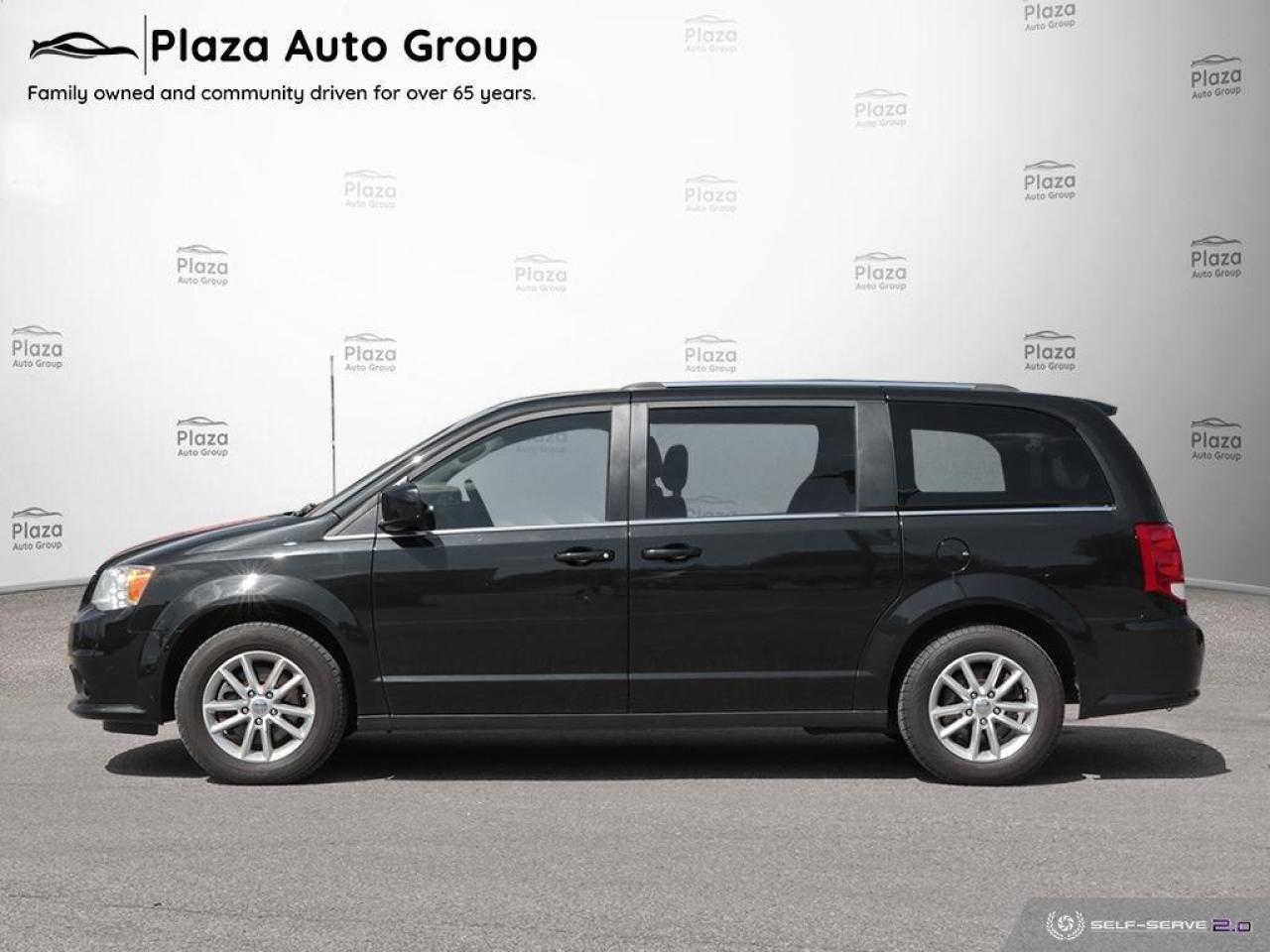 2018 Dodge Grand Caravan Crew Photo2
