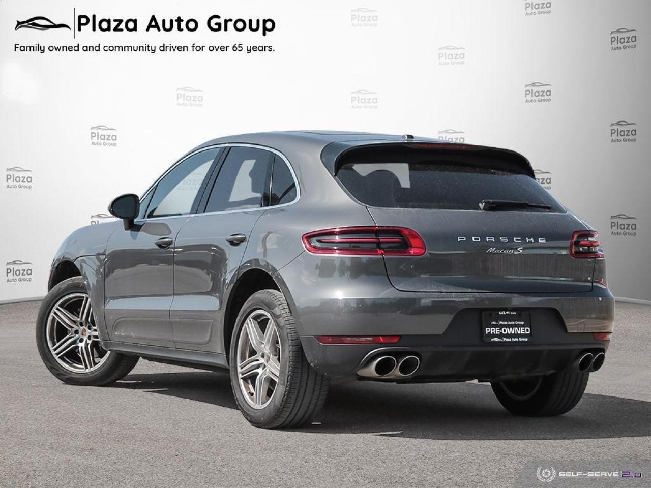 2018 Porsche Macan S Photo3