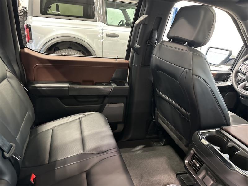 2023 Ford F-150 Lariat  - Leather Seats Photo5