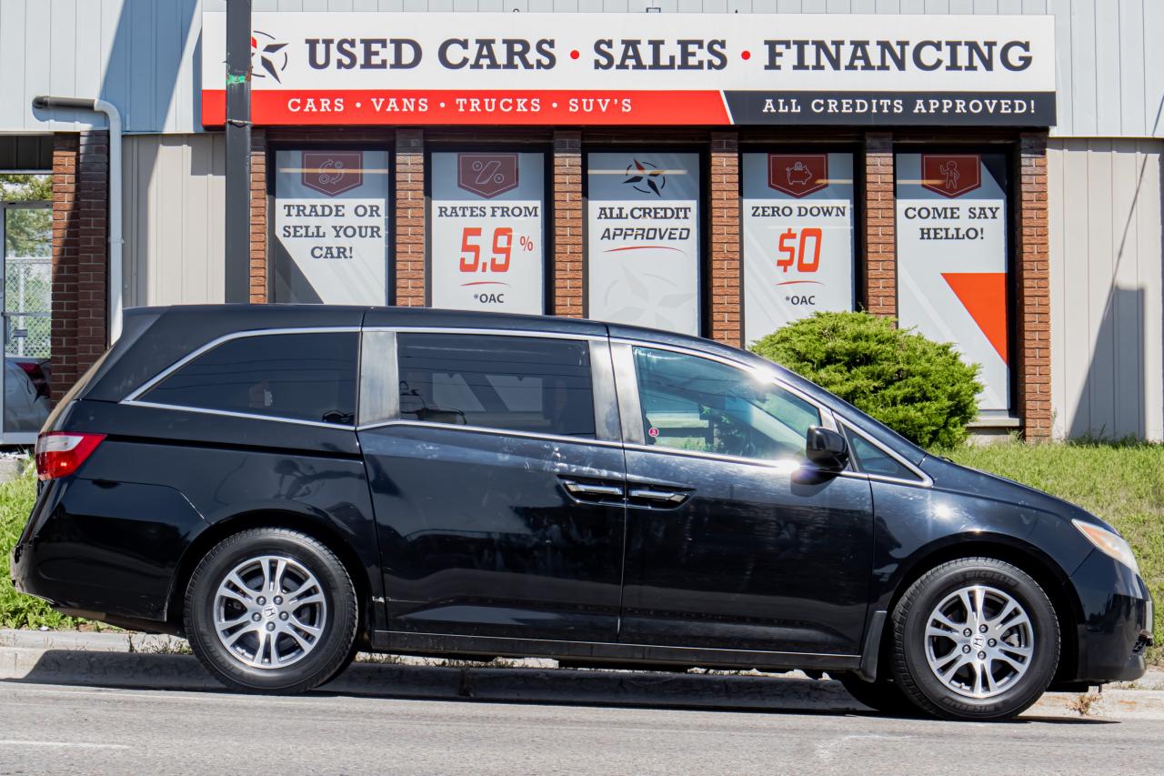 2012 Honda Odyssey EX | 8 Seater | Cam | Bluetooth | Cold AC | Alloys Photo41