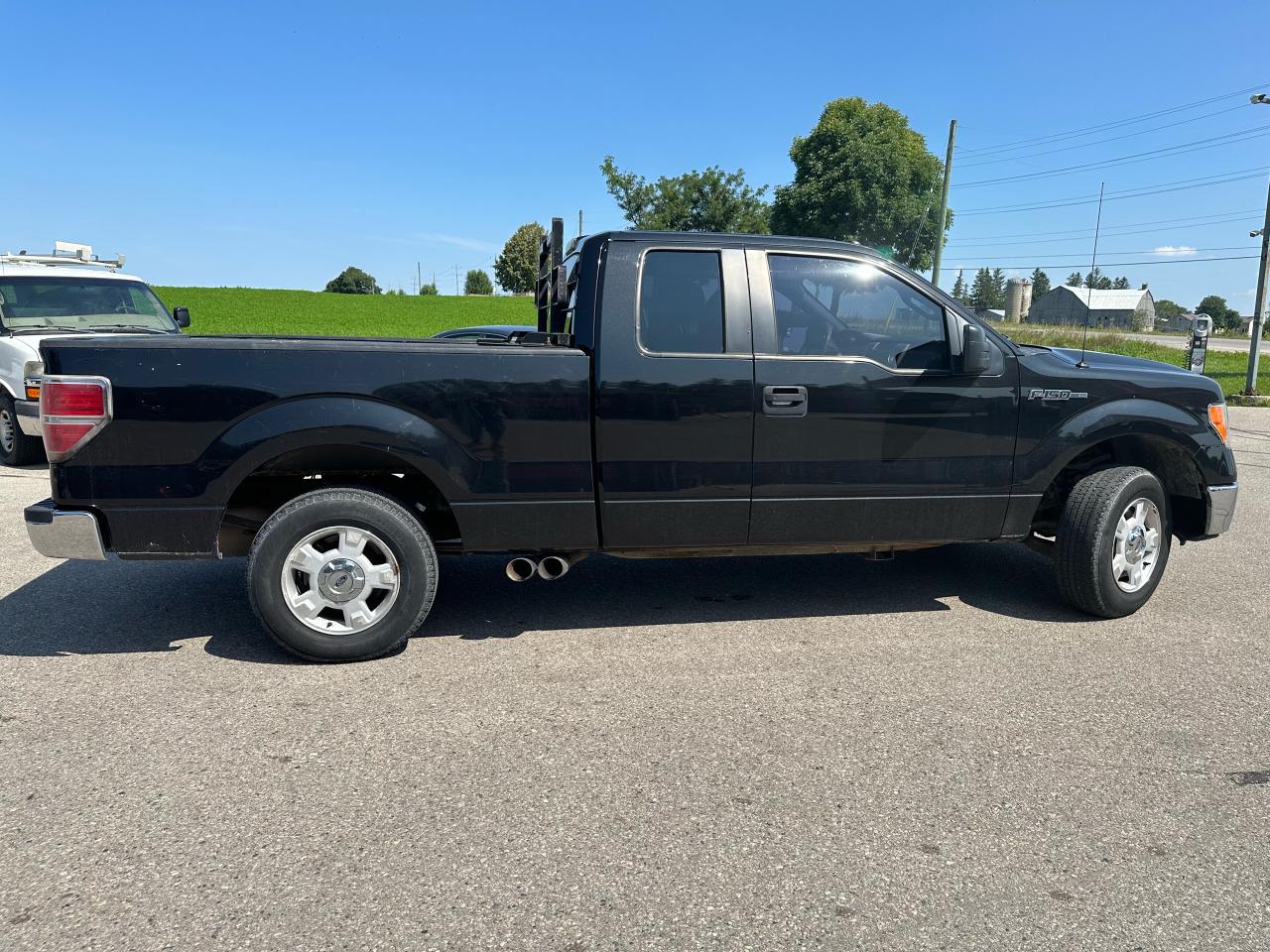 2011 Ford F-150 XLT - Photo #13