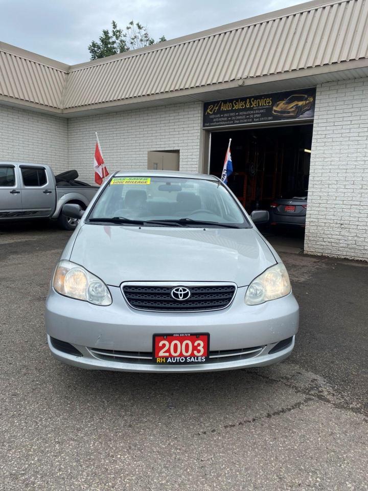 2003 Toyota Corolla CE - Photo #2