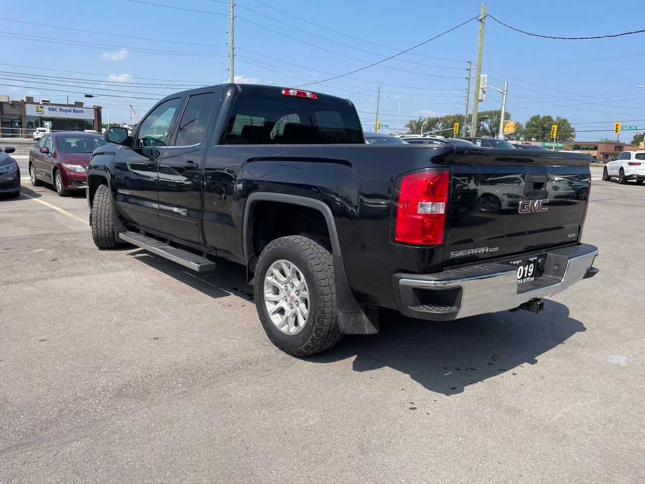 2019 GMC Sierra 1500 LMTD SLE 4X4 DOUBLE CAB NO ACCIDENT LOW KM Photo2