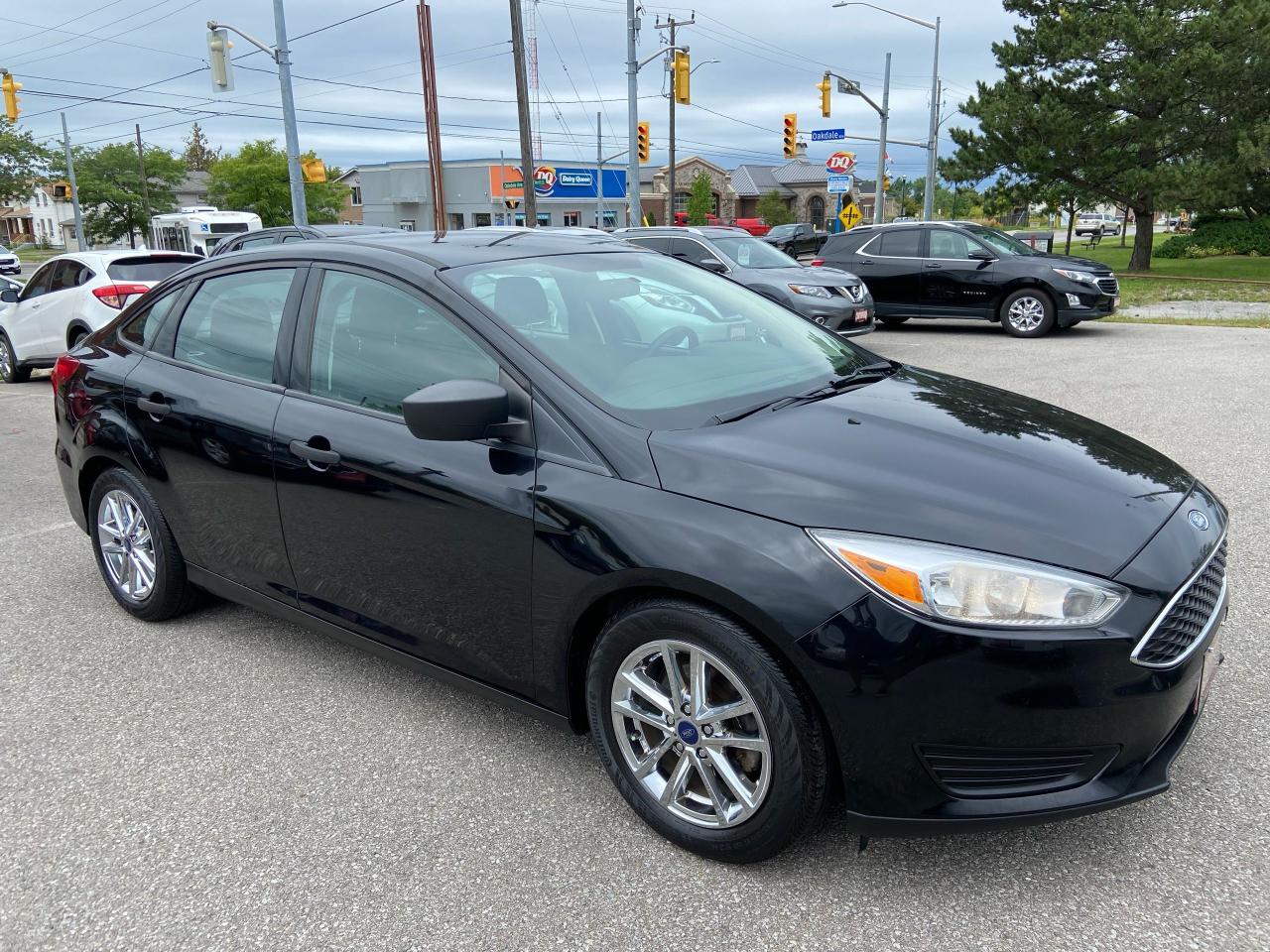 Used 2016 Ford Focus S ** 5 SPEED MANUAL, BLUETOOTH  ** for sale in St Catharines, ON