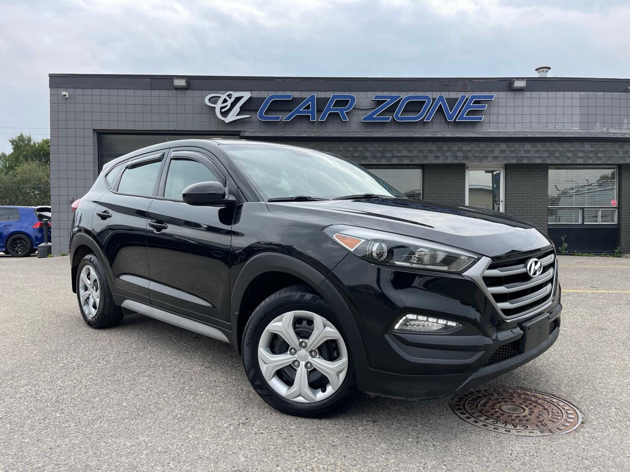 2017 Hyundai Tucson AWD 4dr 2.0L - Photo #1