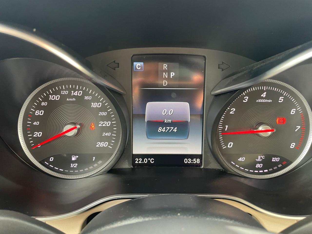2018 Mercedes-Benz GL-Class GLC 300 4MATIC NO ACCIDENT NAVIGATION PANORAMIC - Photo #20