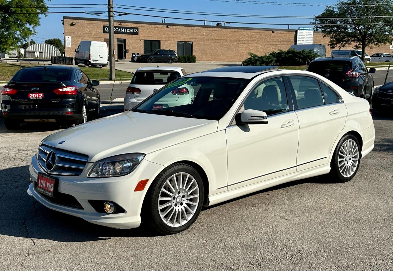 2010 Mercedes-Benz C250  Photo2