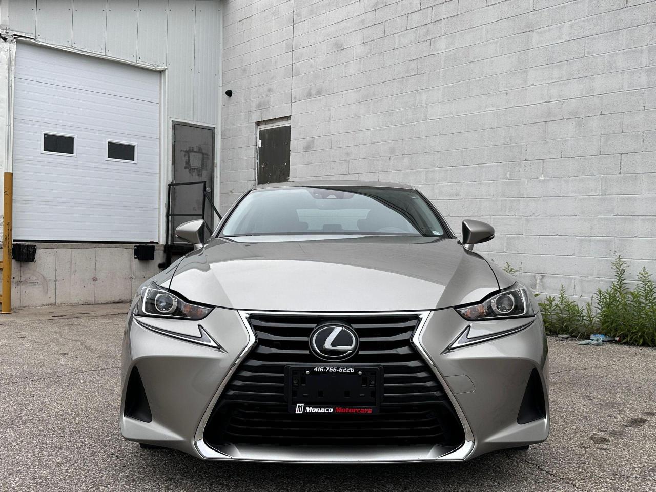 2019 Lexus IS IS300 AWD - ONE OWNER|ONTARIO VEHICLE|NAV|CAM|SUN - Photo #2