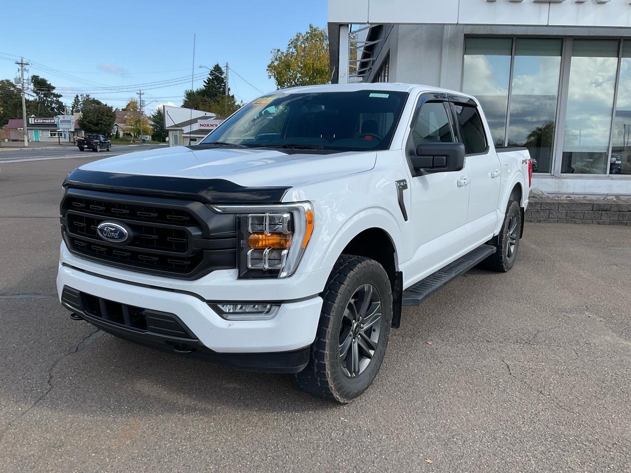 2021 Ford F-150 XLT Photo0