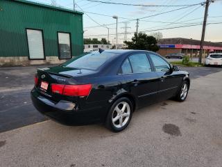 2009 Hyundai Sonata  - Photo #5