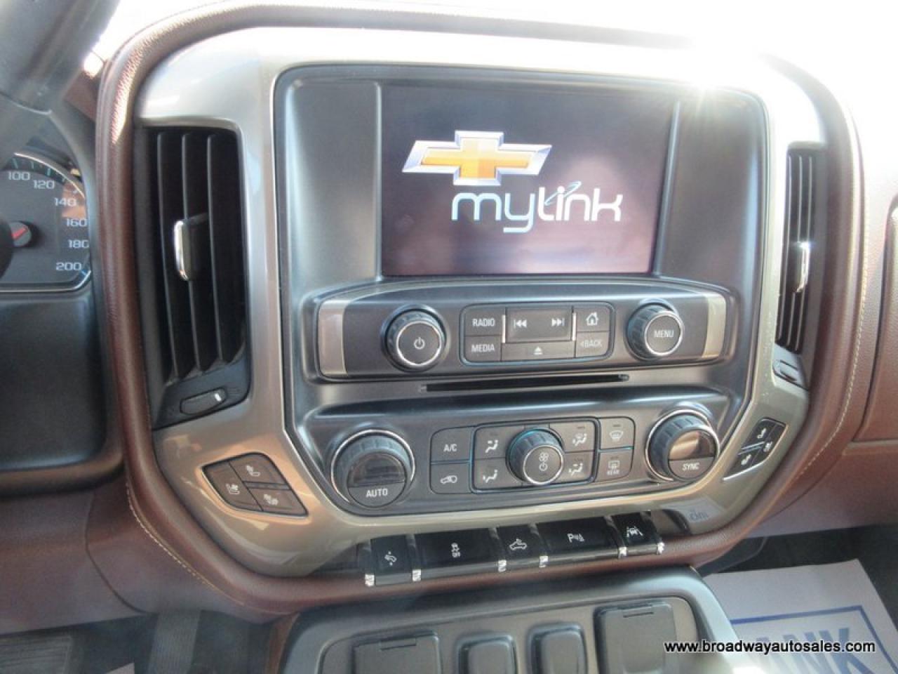 2016 Chevrolet Silverado 1500 LOADED HIGH-COUNTRY-EDITION 5 PASSENGER 5.3L - V8.. 4X4.. CREW-CAB.. SHORTY.. NAVIGATION.. LEATHER.. HEATED/AC SEATS.. SUNROOF.. BACK-UP CAMERA.. Photo