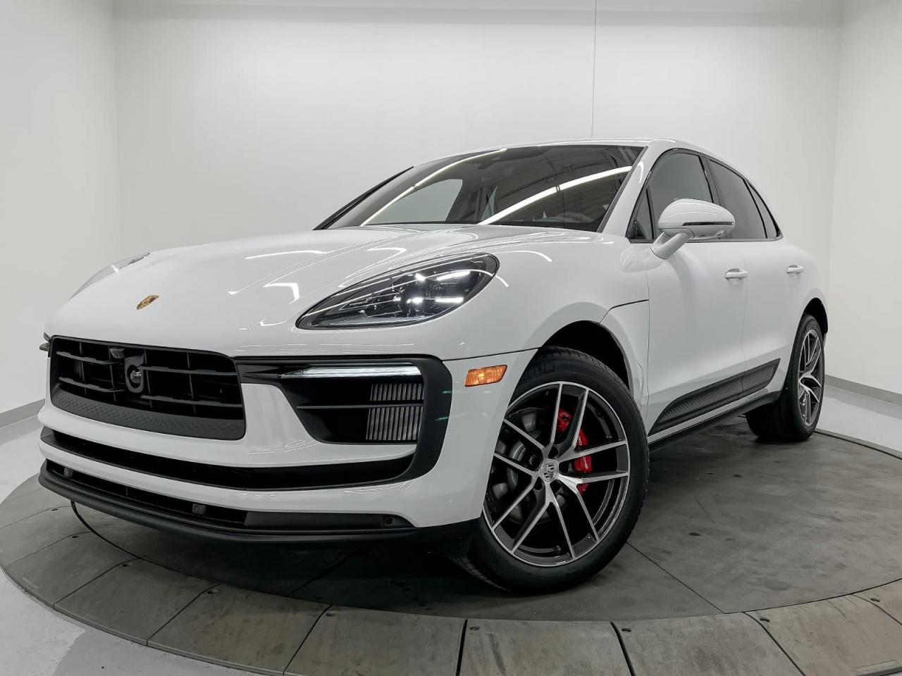 New 2024 Porsche Macan  for sale in Edmonton, AB