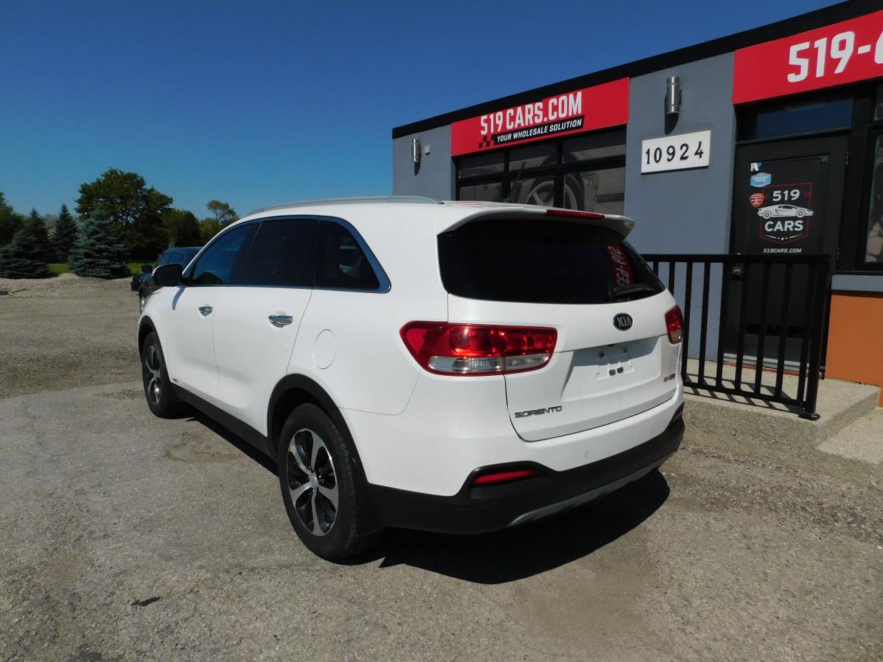 2016 Kia Sorento EX | Backup Camera | AWD | Bluetooth - Photo #2