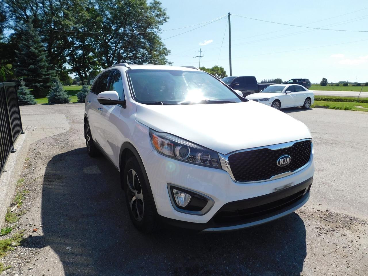 2016 Kia Sorento EX | Backup Camera | AWD | Bluetooth - Photo #5