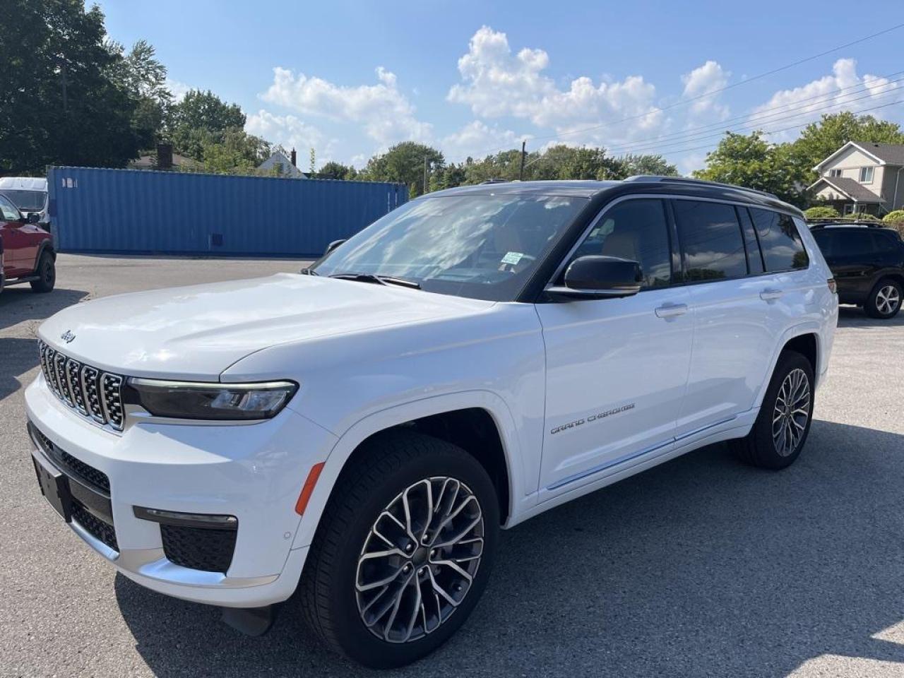New 2023 Jeep Grand Cherokee L Summit for sale in Sarnia, ON