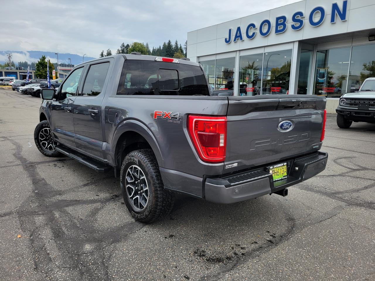 2021 Ford F-150 XLT Photo4