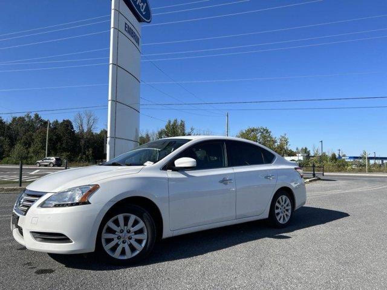 Used 2014 Nissan Sentra S for sale in Embrun, ON