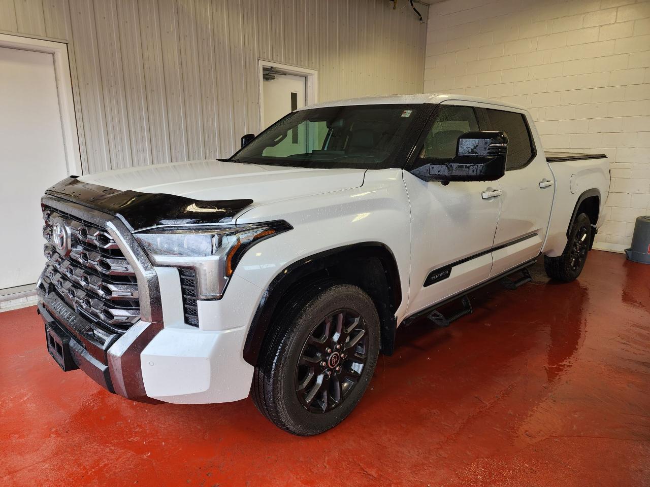 2023 Toyota Tundra Platinum Crew Long Box Photo5