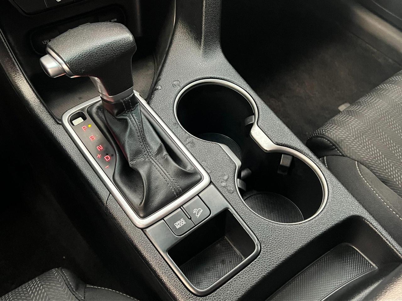 2018 Kia Sportage LX+New Tires+Brakes+Camera+HeatedSeats+CLEANCARFAX - Photo #37