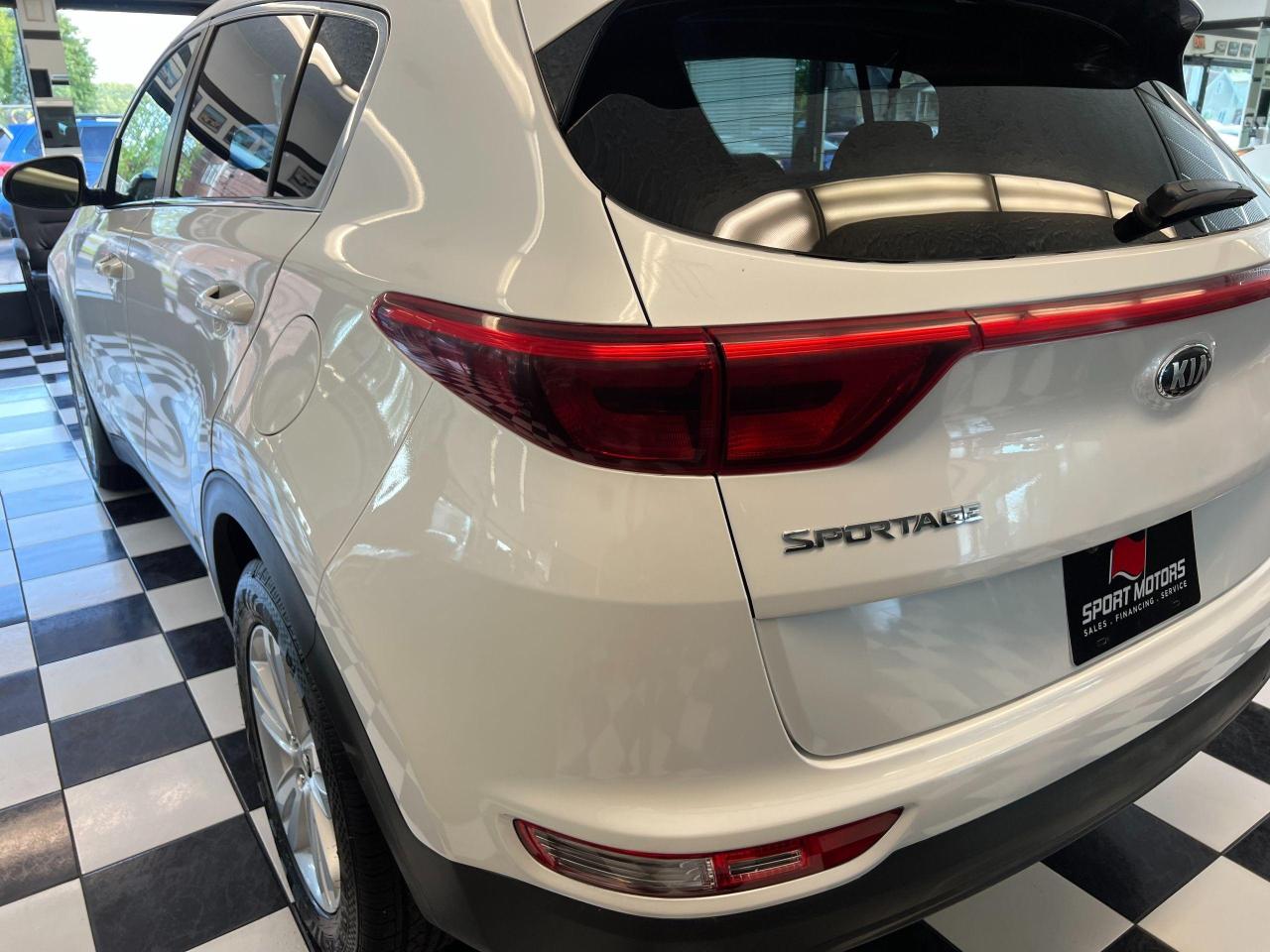 2018 Kia Sportage LX+New Tires+Brakes+Camera+HeatedSeats+CLEANCARFAX Photo40