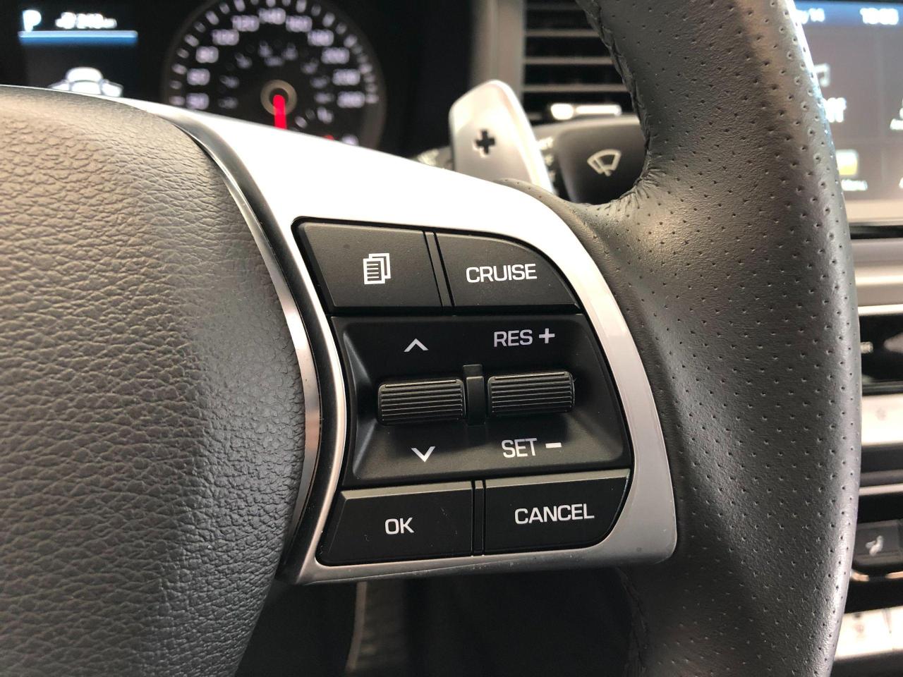 2019 Hyundai Sonata Essential SPORT+Roof+Leather+NewBrakes+CLEANCARFAX Photo114