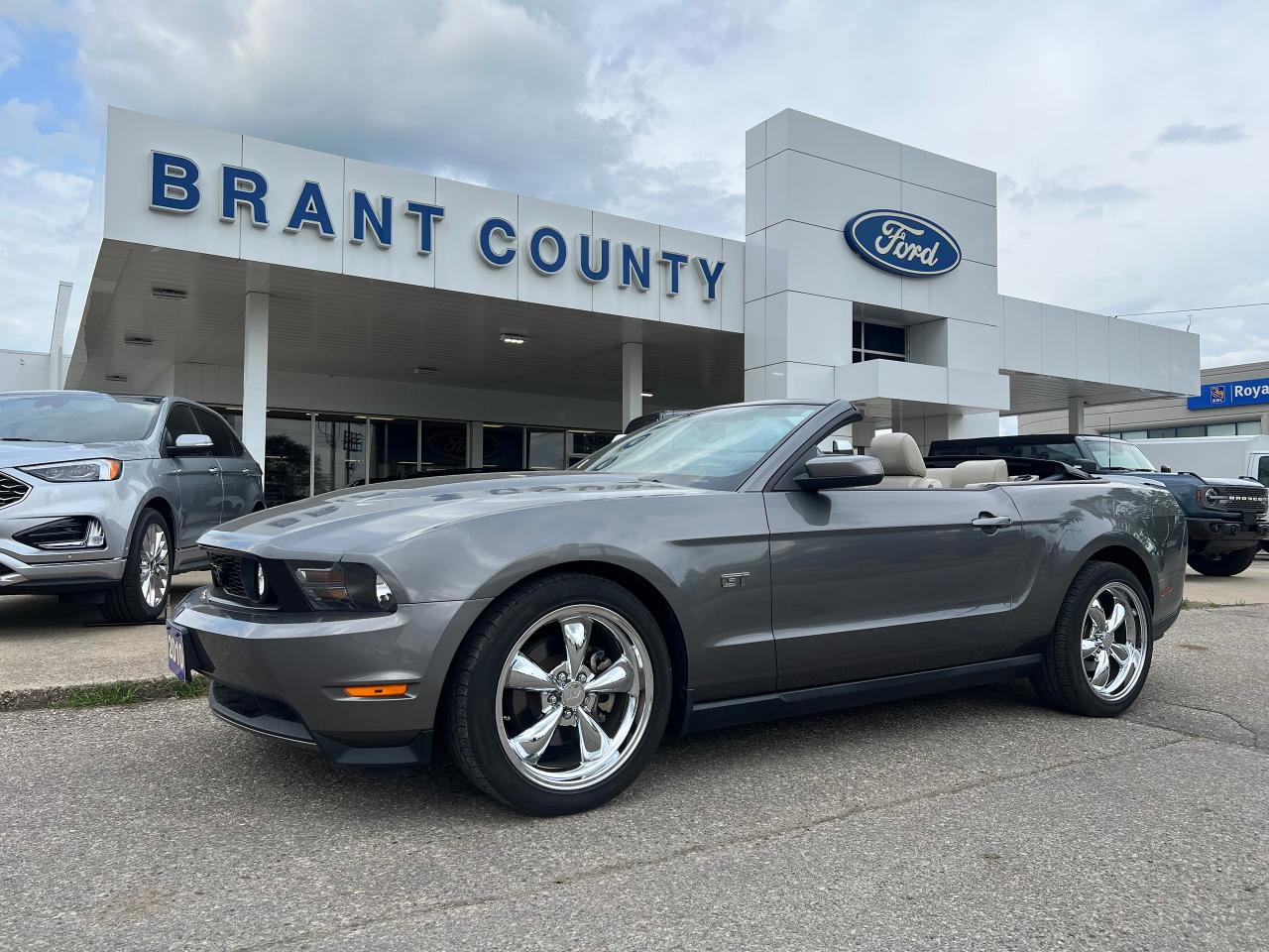 Used 2010 Ford Mustang GT for sale in Brantford, ON