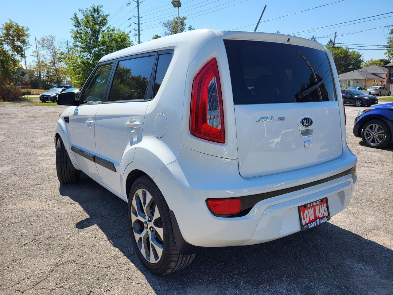 2013 Kia Soul 4u Luxury Photo2