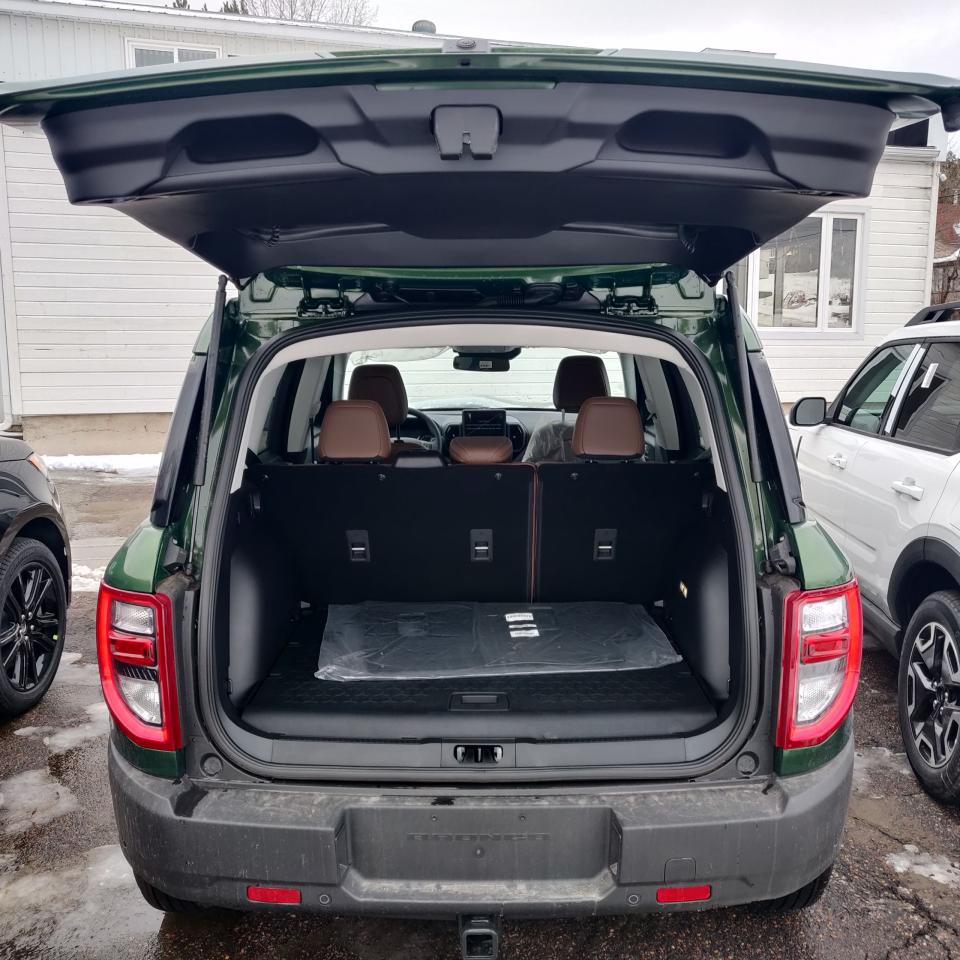 2023 Ford Bronco Sport Outer Banks Photo5