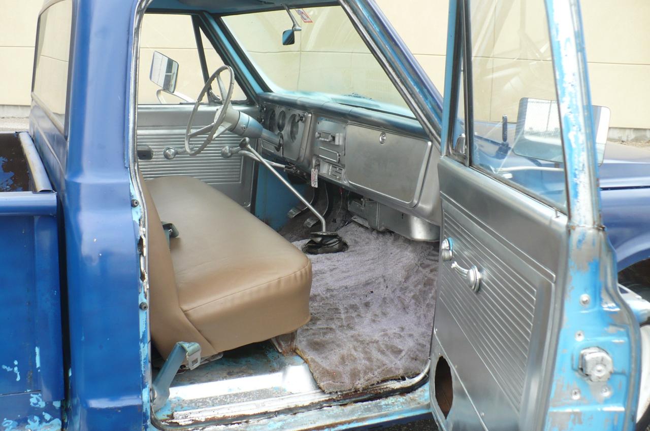 1968 GMC C/K 1500 910  RWD Photo3