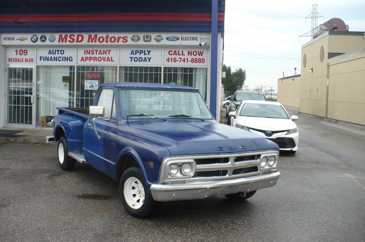 <p>***1968 GMC 910***</p><p>***VIN# C9S1481105811</p><p>***MAX GROSS WEIGHT # 5000LBS</p><p>***BOX 8 FEET</p><p>***************************************************************</p>