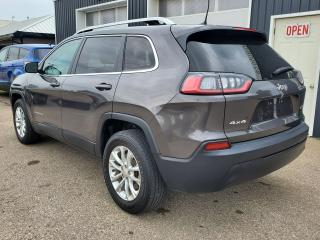 2019 Jeep Cherokee NORTH 4X4 * CERTIFIED * NEW TIRES - Photo #3