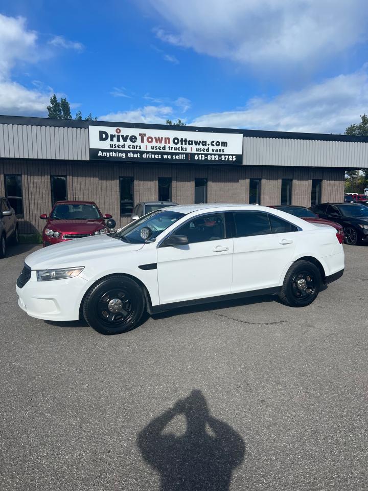 2019 Ford Police Interceptor Sedan AWD POLICE INTERCEPTOR - Photo #1