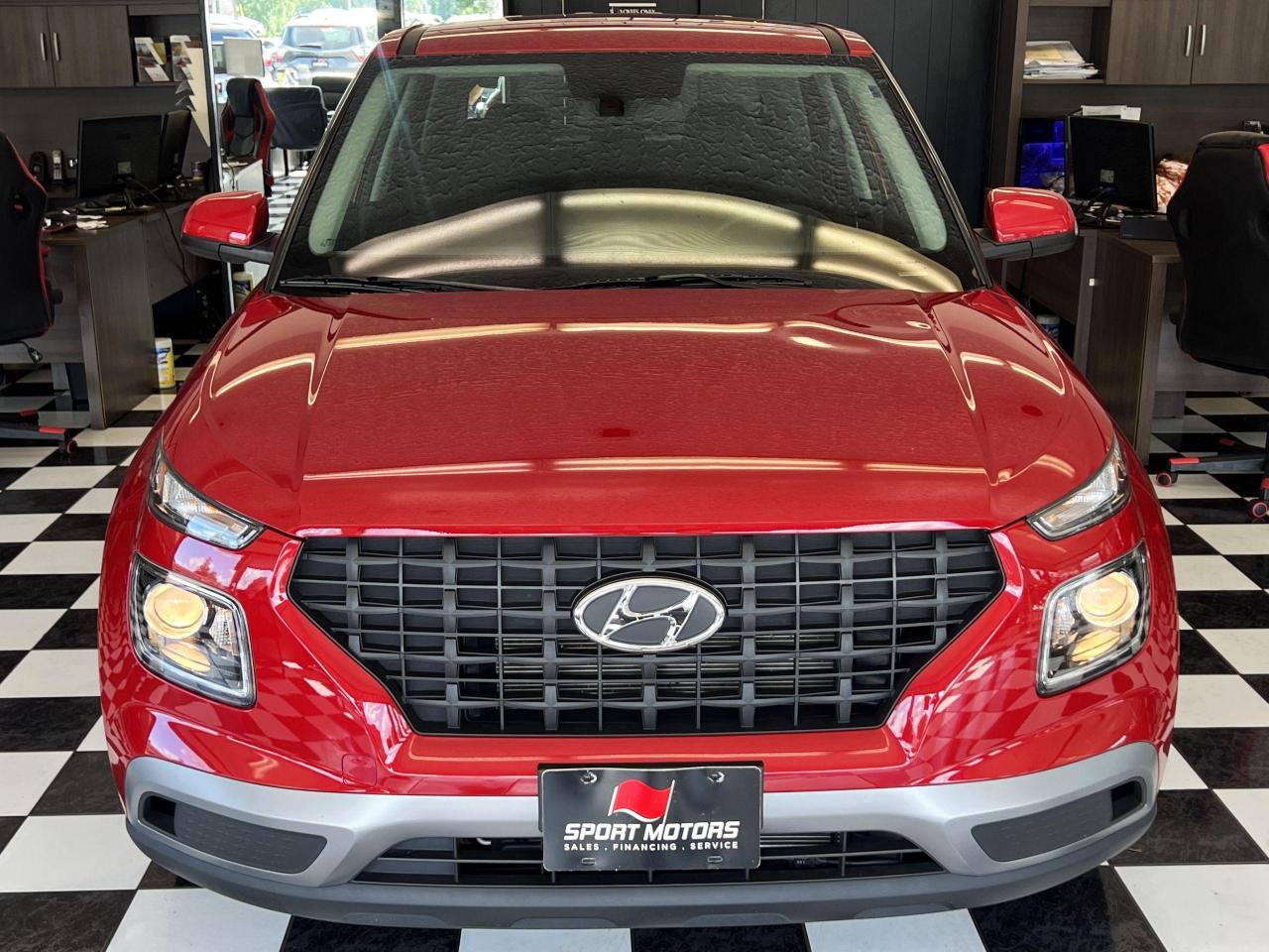 2022 Hyundai Venue Essential+ApplePlay+Camera+HeatedSeats+CleanCarfax - Photo #6