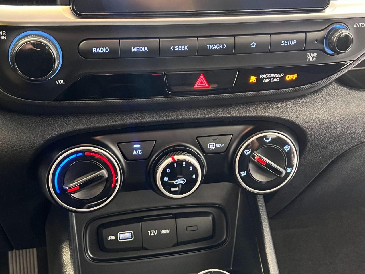 2022 Hyundai Venue Essential+ApplePlay+Camera+HeatedSeats+CleanCarfax Photo100