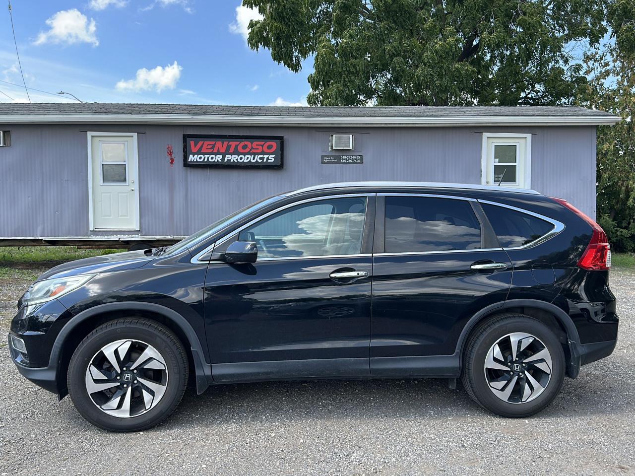 2015 Honda CR-V Touring - Photo #1