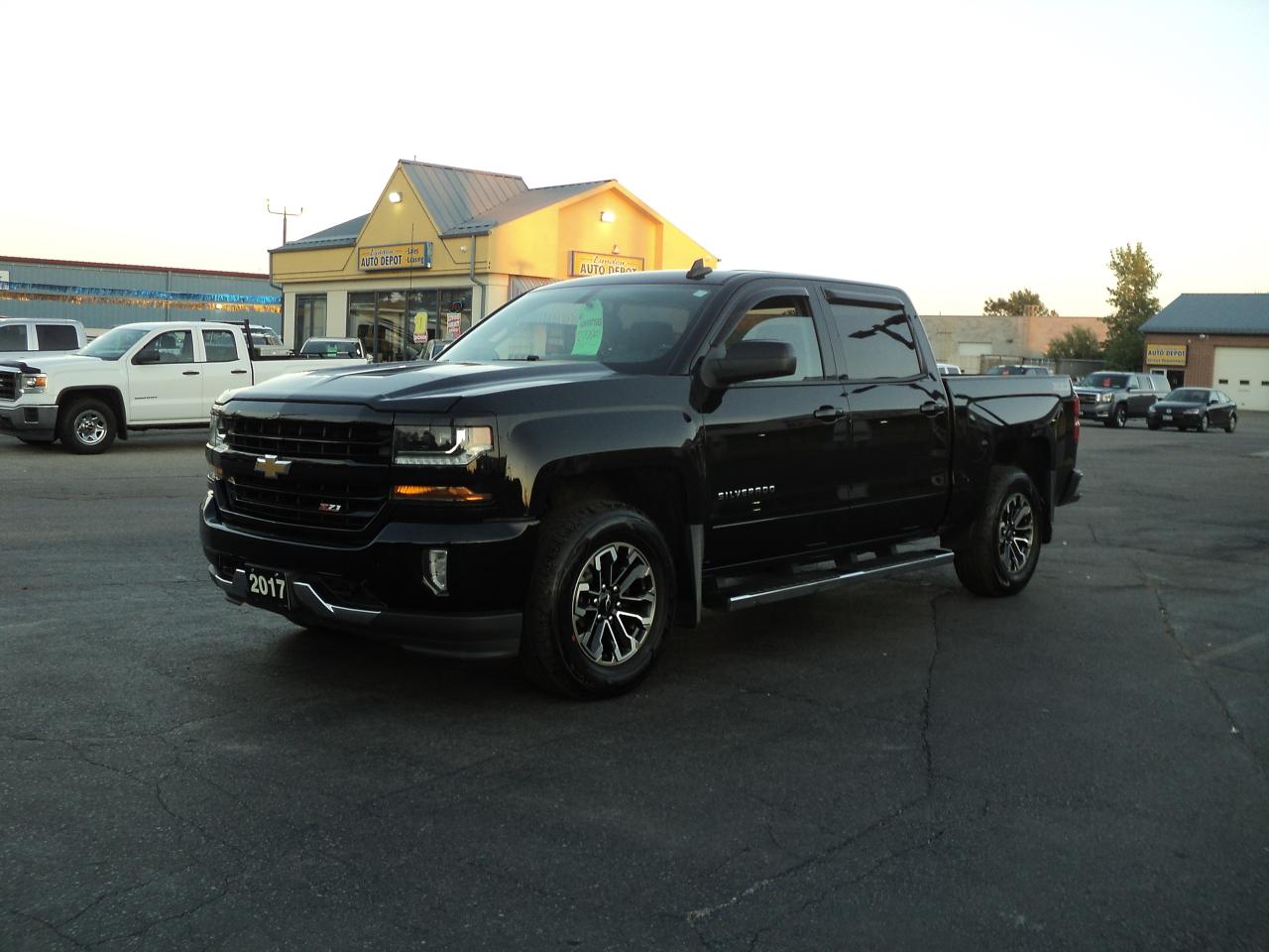 2017 Chevrolet Silverado 1500 LT CrewCab4x4 Z71 5.3L 5'7"Box HeatedSeatsBackCam