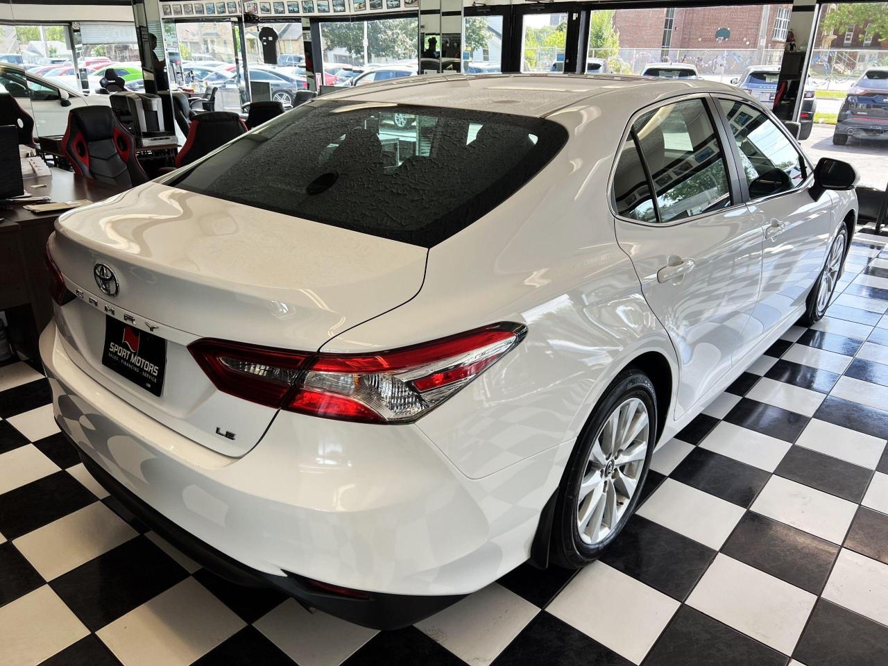 2019 Toyota Camry LE+New Brakes+Camera+ApplePlay+CLEAN CARFAX Photo74