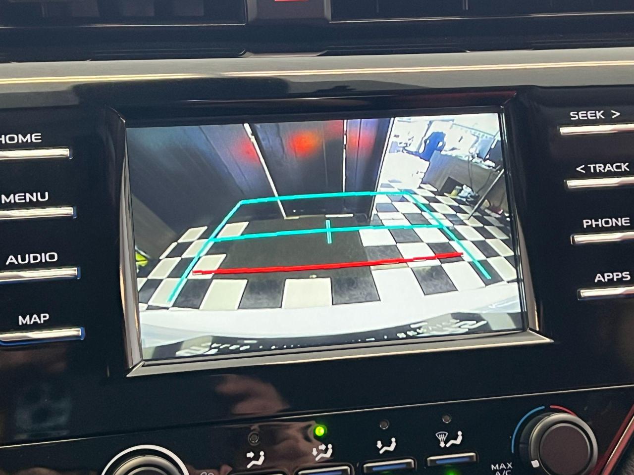 2019 Toyota Camry LE+New Brakes+Camera+ApplePlay+CLEAN CARFAX Photo81
