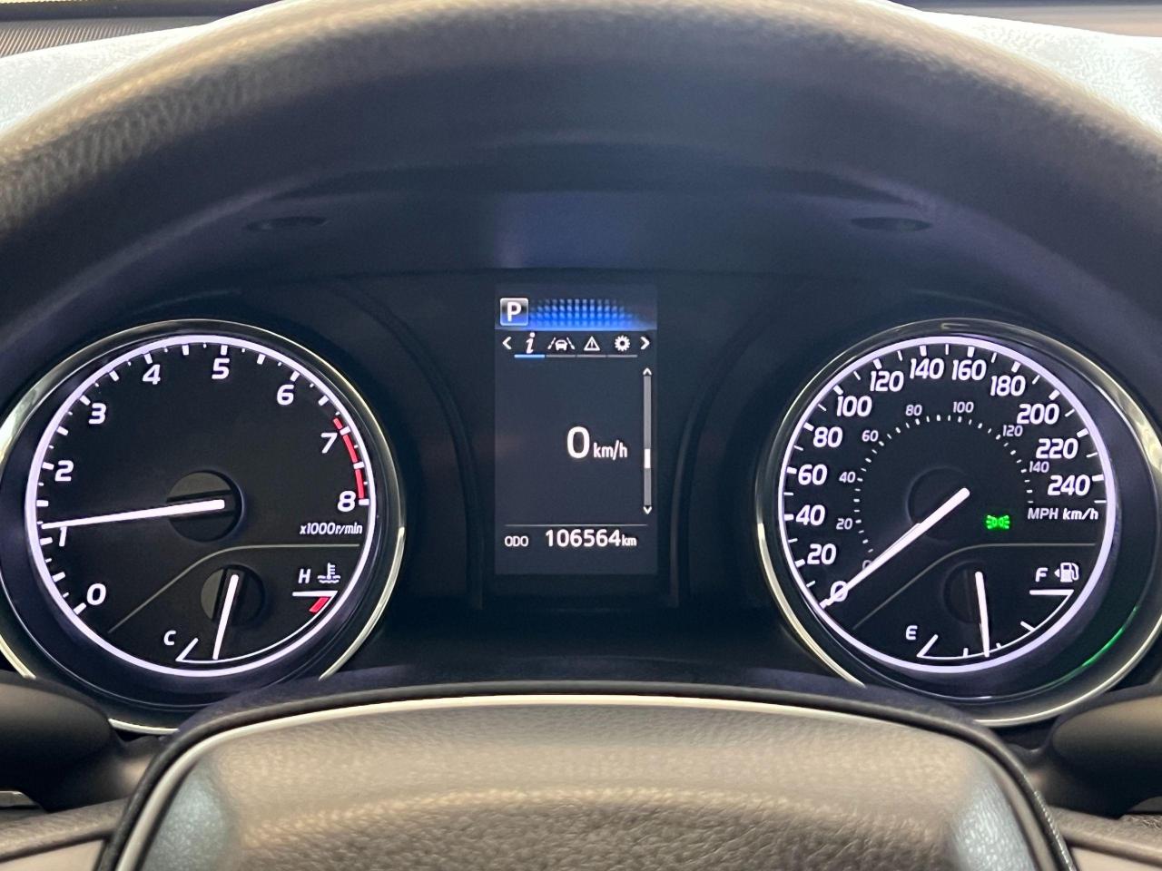 2019 Toyota Camry LE+New Brakes+Camera+ApplePlay+CLEAN CARFAX - Photo #17
