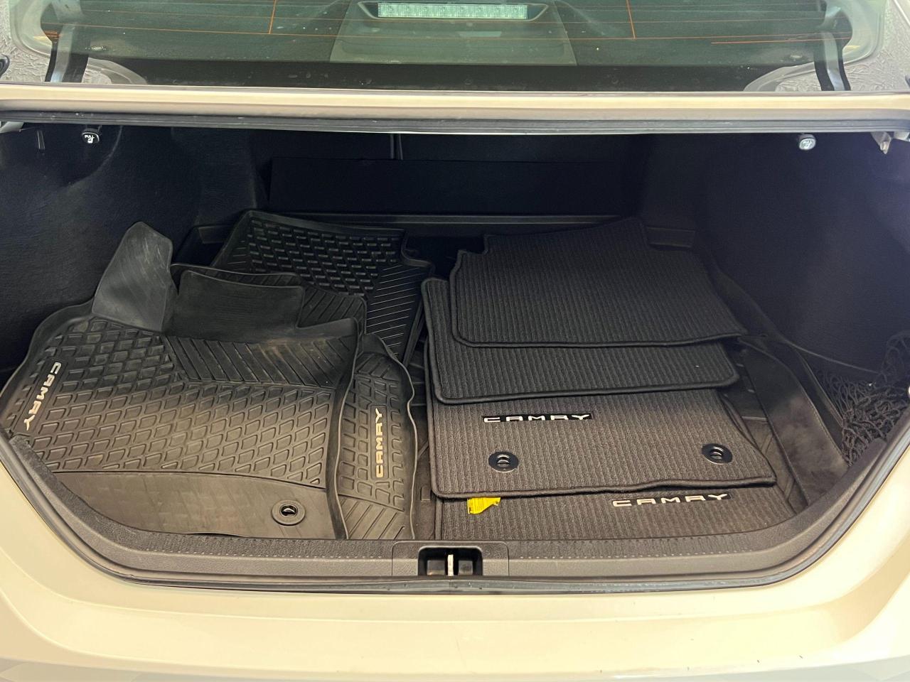 2019 Toyota Camry LE+New Brakes+Camera+ApplePlay+CLEAN CARFAX - Photo #26